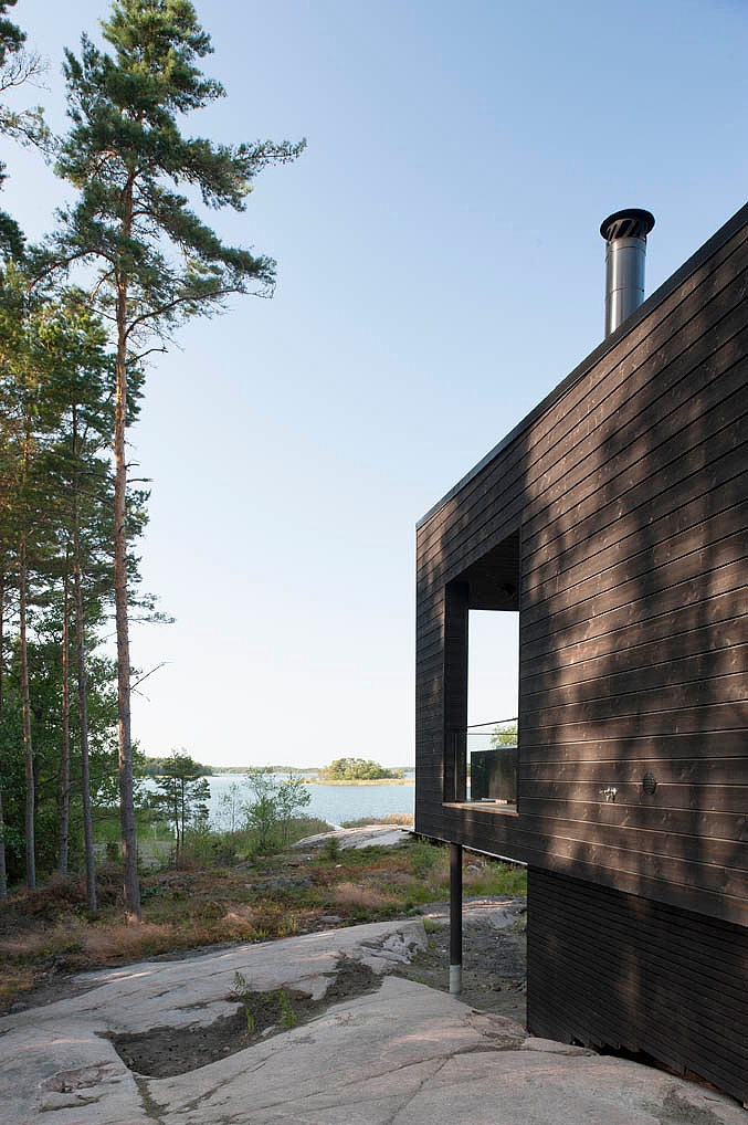 Summer Villa by Haroma & Partners