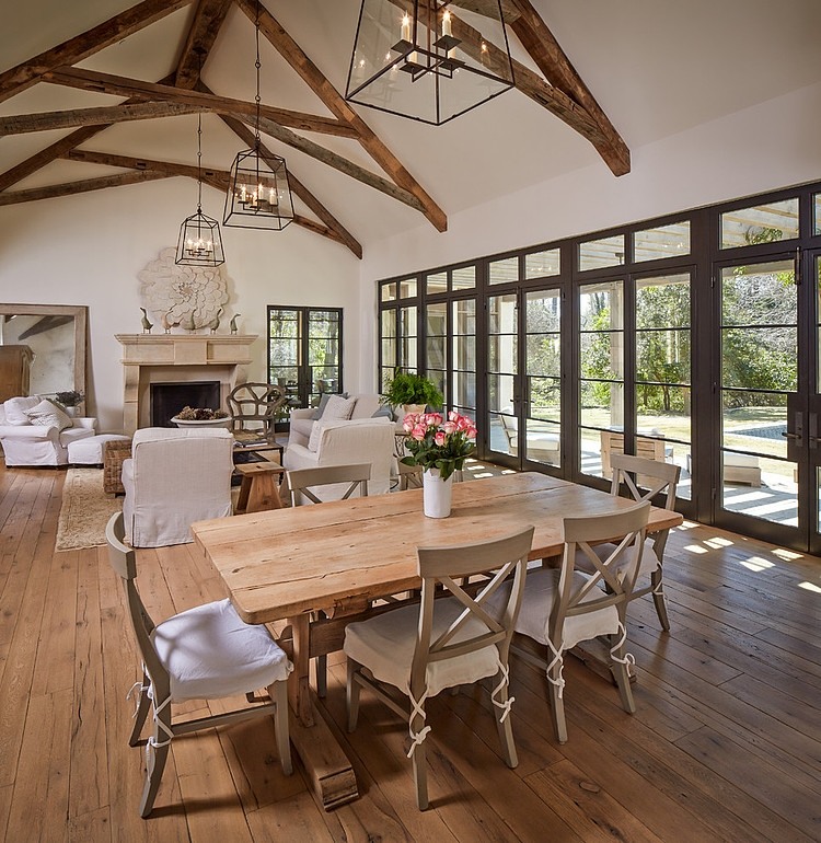 Houston Residence by Thompson Custom Homes
