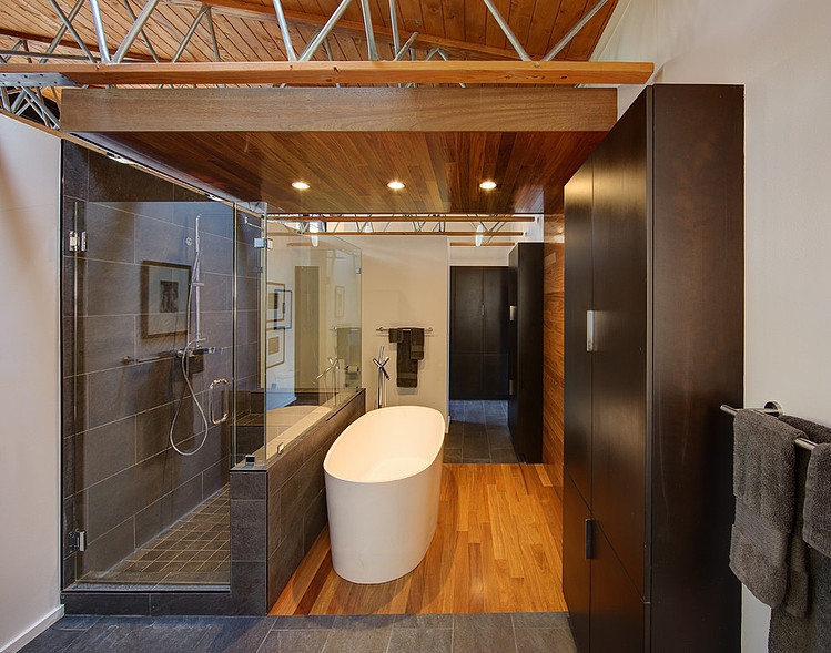 Maniaci/Hoke residence by MANI & Co