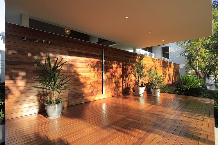 Casa Siete by Hernandez Silva Arquitectos