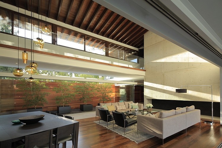Casa Siete by Hernandez Silva Arquitectos