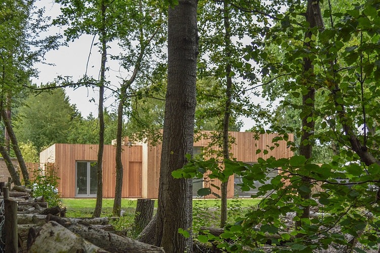 Larch House by Architecturall