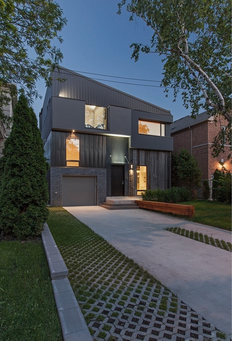 Tetris House by rzlbd