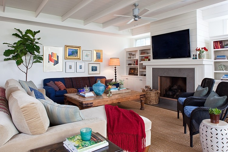 Manhattan Beach Home by Wendy Resin Interiors