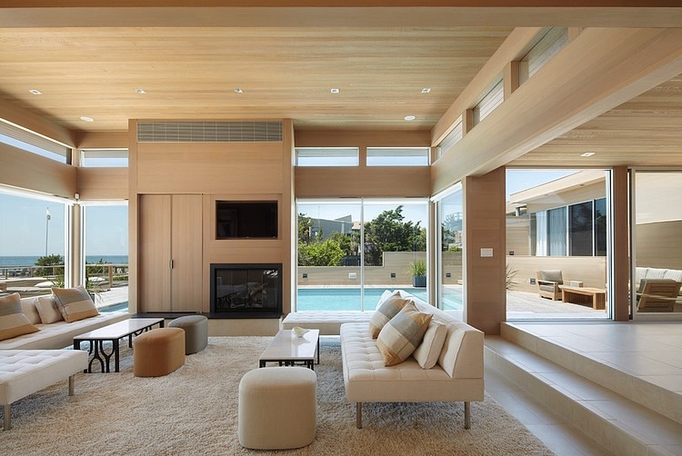 Guesthouse by Bromley Caldari Architects
