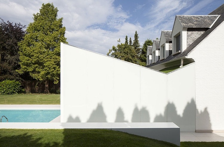 House LS by dmvA