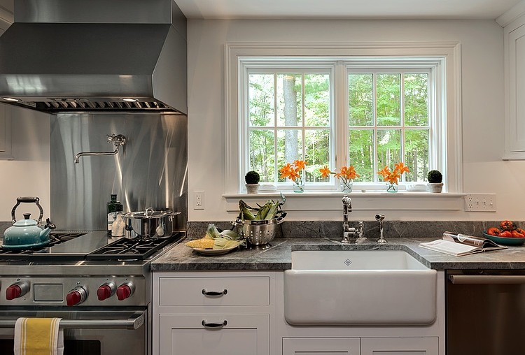 Massachusetts Farm House by Crisp Architects