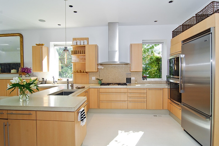 Modern Single Family Home in Chicago