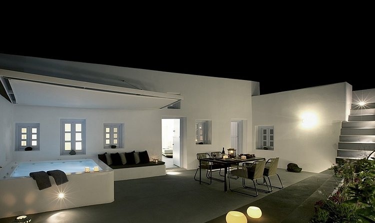 Villa Anemolia by MplusM
