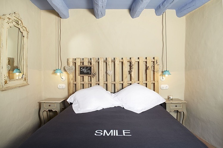Bed & Breakfast En Regencós by Coblonal Arquitectura