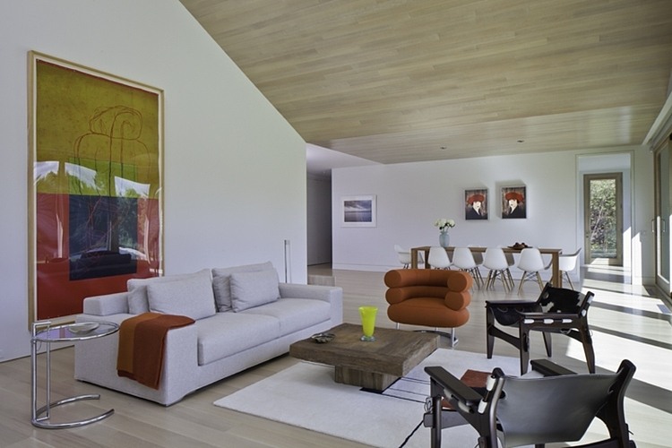 Bridgehampton Residence by Gluckman Mayner Architects