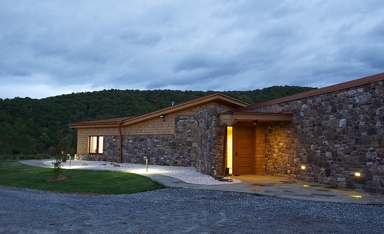 Earthship Farmstead by Kaplan Thompson Architects