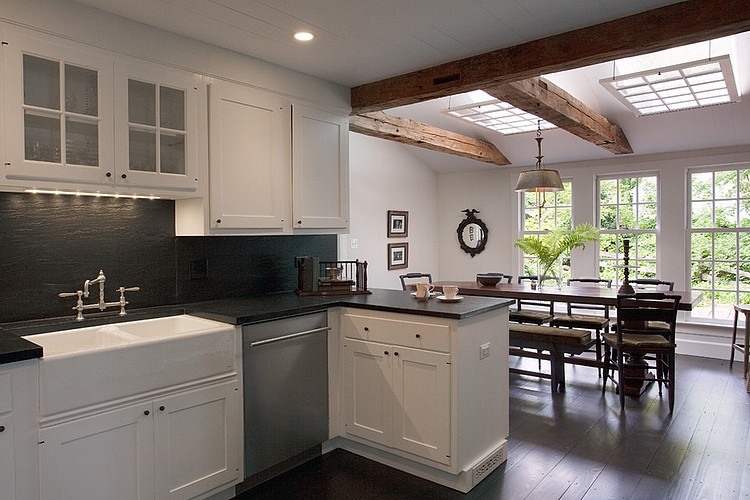 River Road Cottage by Sullivan Building & Design Group