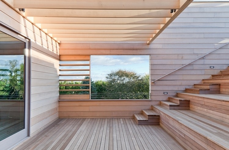 Bridgehampton Residence by Gluckman Mayner Architects