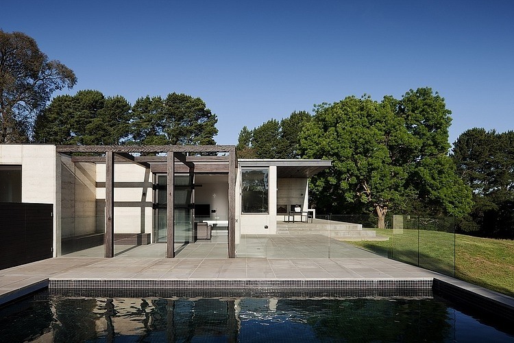 Merricks House by Robson Rak Architects