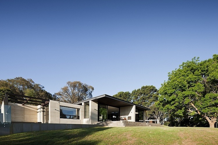 Merricks House by Robson Rak Architects