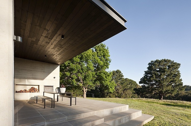 Merricks House by Robson Rak Architects