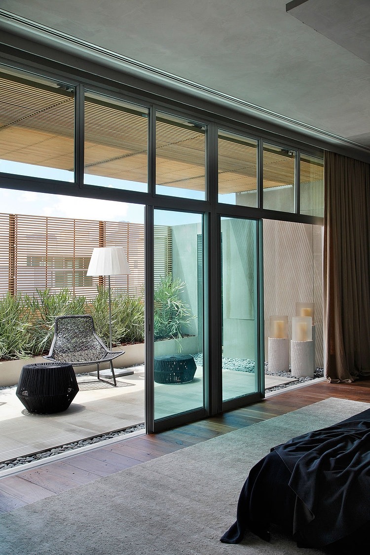 Casa Cor 2013 by Gisele Taranto Architecture
