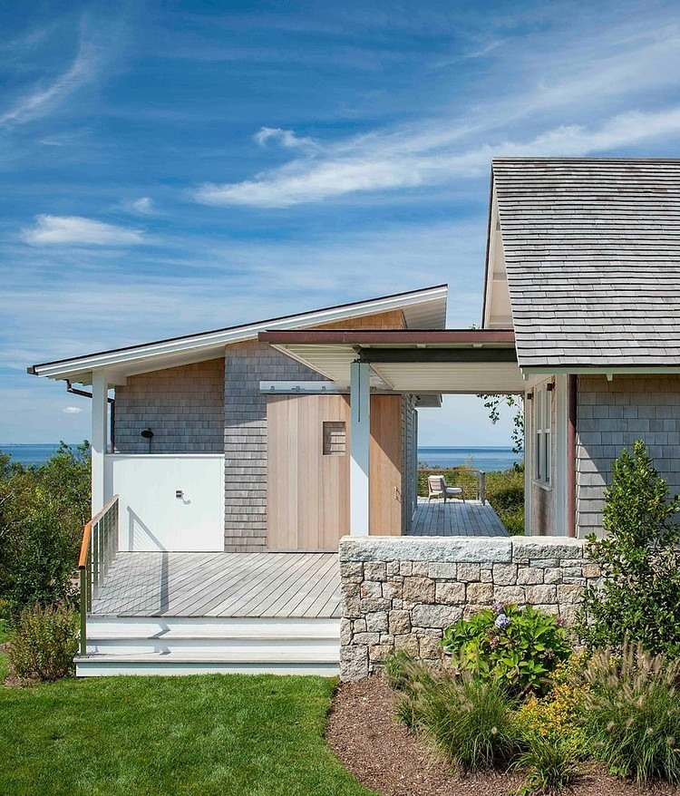 Swede Hill House by Aquidneck Properties