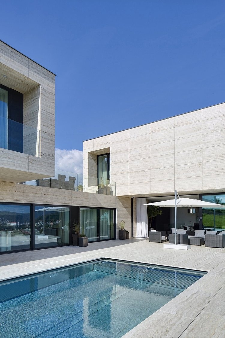 Villa Decín by Studio Pha