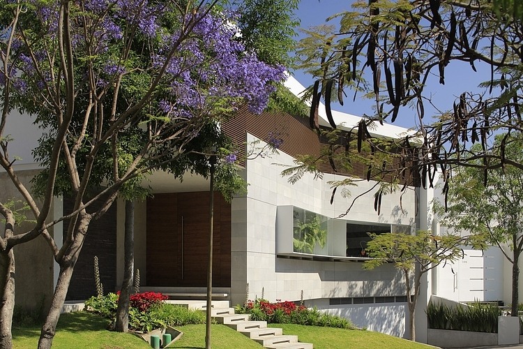 Casa Cuatro by Hernandez Silva Architects