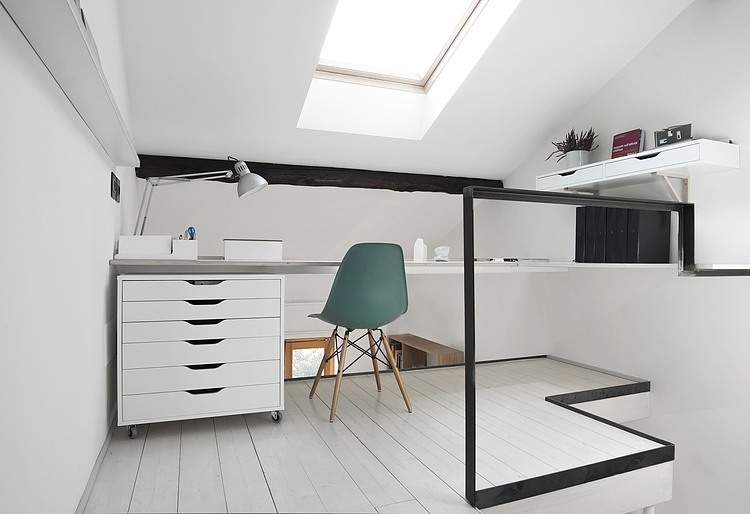 CPR Residence by +R