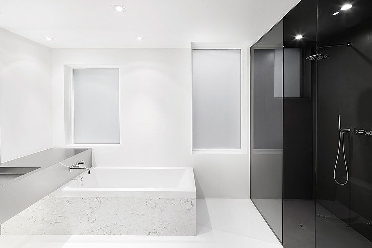 Espace St-Denis by Anne Sophie Goneau