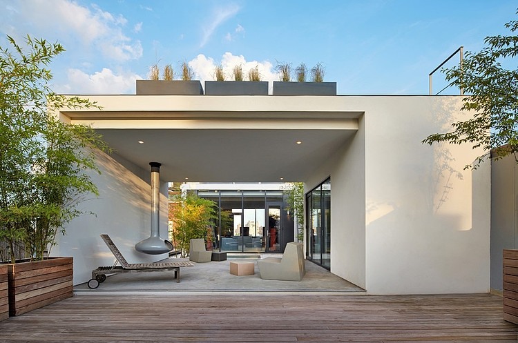 SoHo Penthouse by SA-DA Architecture
