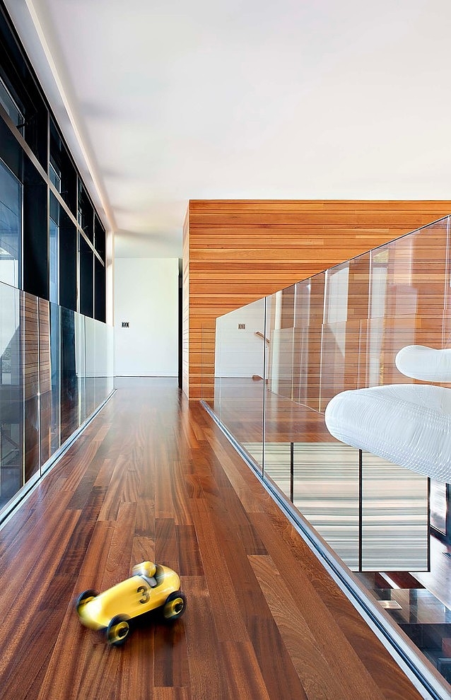 Thorncrest House by Altius Architecture