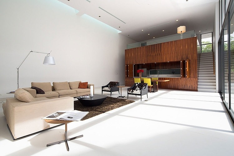 Fuschia Villa by MimA NYstudio + Real Architecture