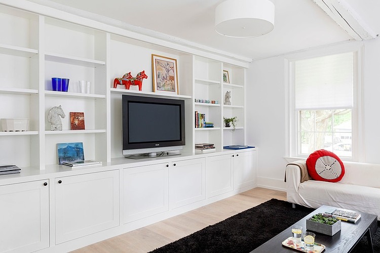 Contemporary Home by JW Construction