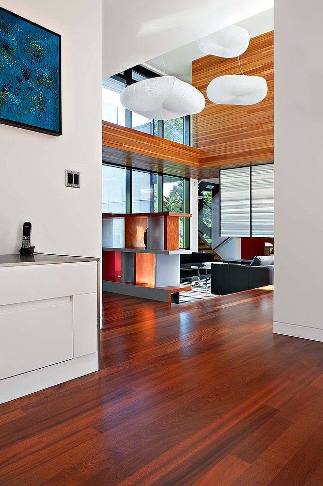 Thorncrest House by Altius Architecture