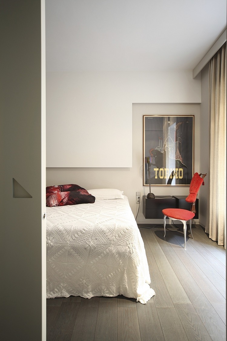 Turin Apartment by Uda