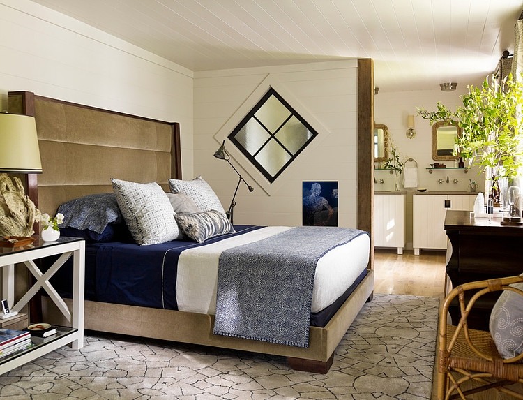Skaneateles Lake House by Thom Filicia