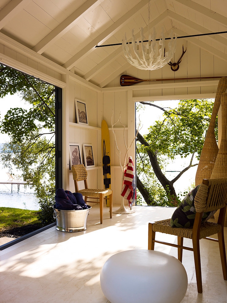 Skaneateles Lake House by Thom Filicia