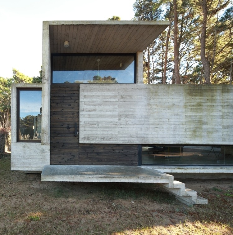 Casa Pedroso by Bak Arquitectos