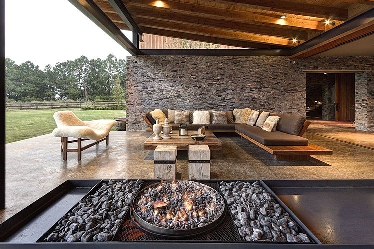 VR Tapalpa House by Elias Rizo Arquitectos