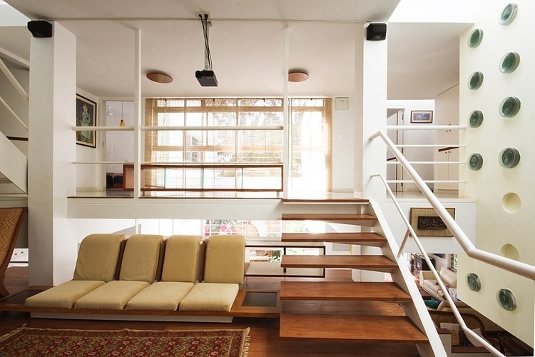 Ghose House by Gaurav Roy Choudhury Architects