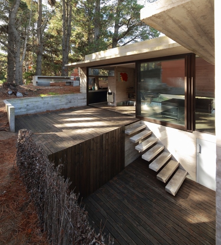 Casa Pedroso by Bak Arquitectos