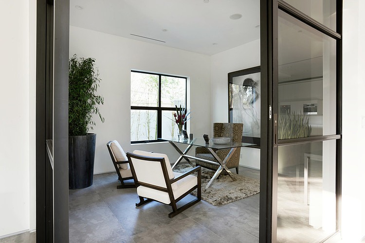 Mansfield Residence by Adeet Madan