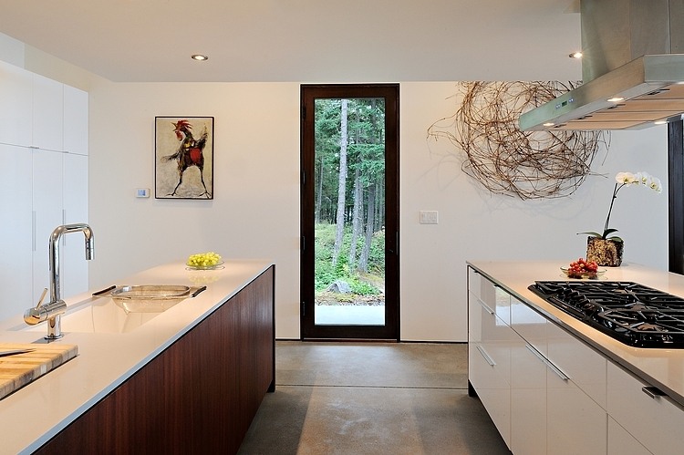 Eagle Ridge by Gary Gladwish Architecture