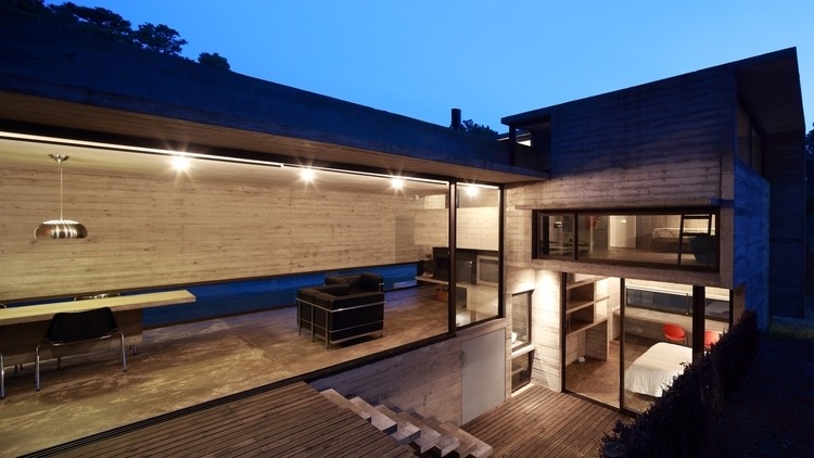 Casa Pedroso by Bak Arquitectos
