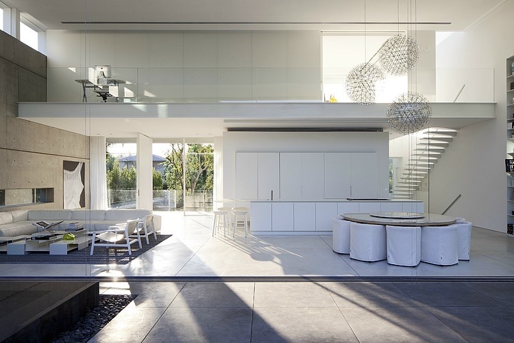 Ramat Hasharon House 13 by Pitsou Kedem Architects