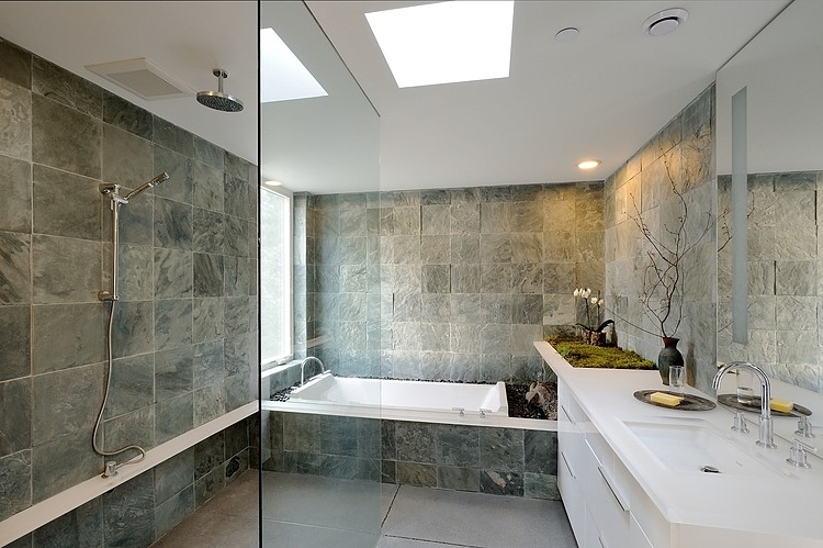 Eagle Ridge by Gary Gladwish Architecture