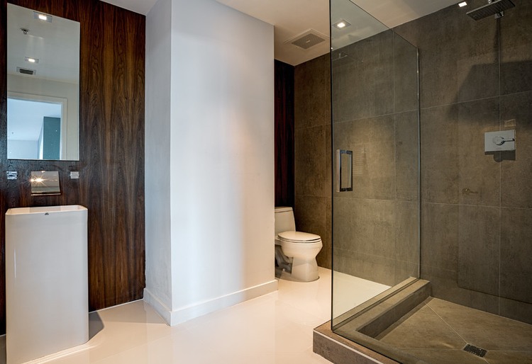 4 MidTown Residence by Mila Design