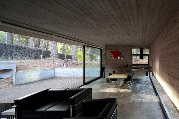 Casa Pedroso by Bak Arquitectos