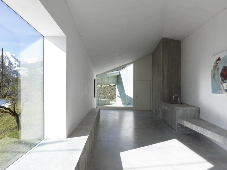 Roduit Studio by Savioz Fabrizzi Architecte