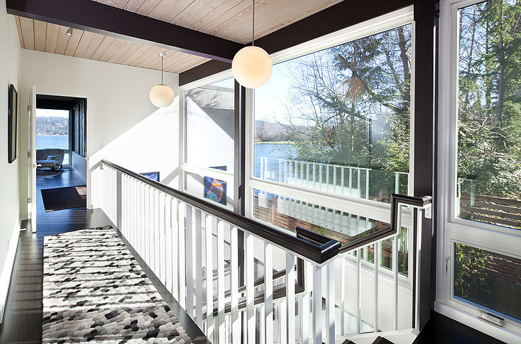 Waterfront Residence by Surefield