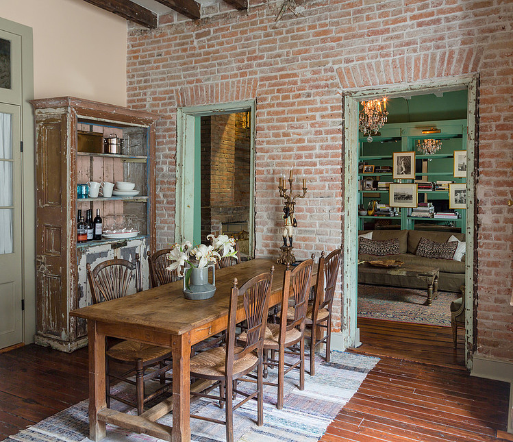 French Quarter Condo by Logan Killen Interiors