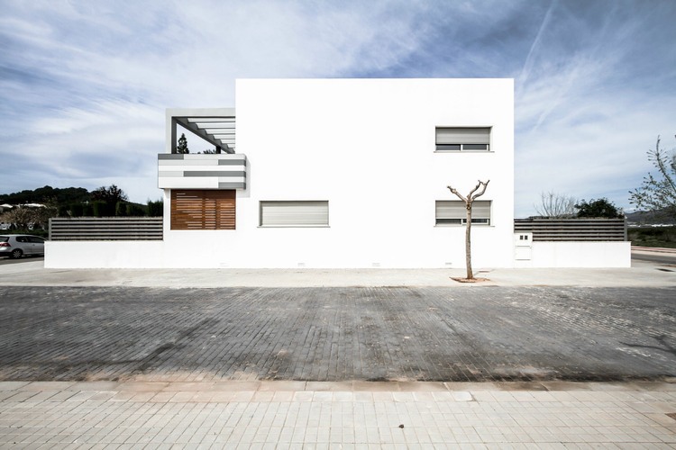House v02 by Viraje Arquitectura